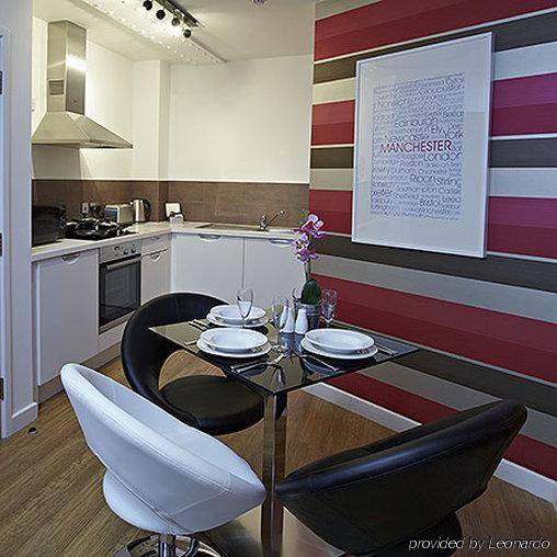 High Street Townhouse Aparthotel Manchester Phòng bức ảnh
